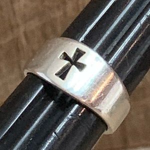James Avery Jewelry - James Avery Sterling Silver Cross Ring James Avery Jewelry - James Avery Sterling Silver Cross Ring